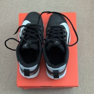 Nike Menace 4 Shark Black White